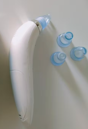 Clear Pore Vacuum